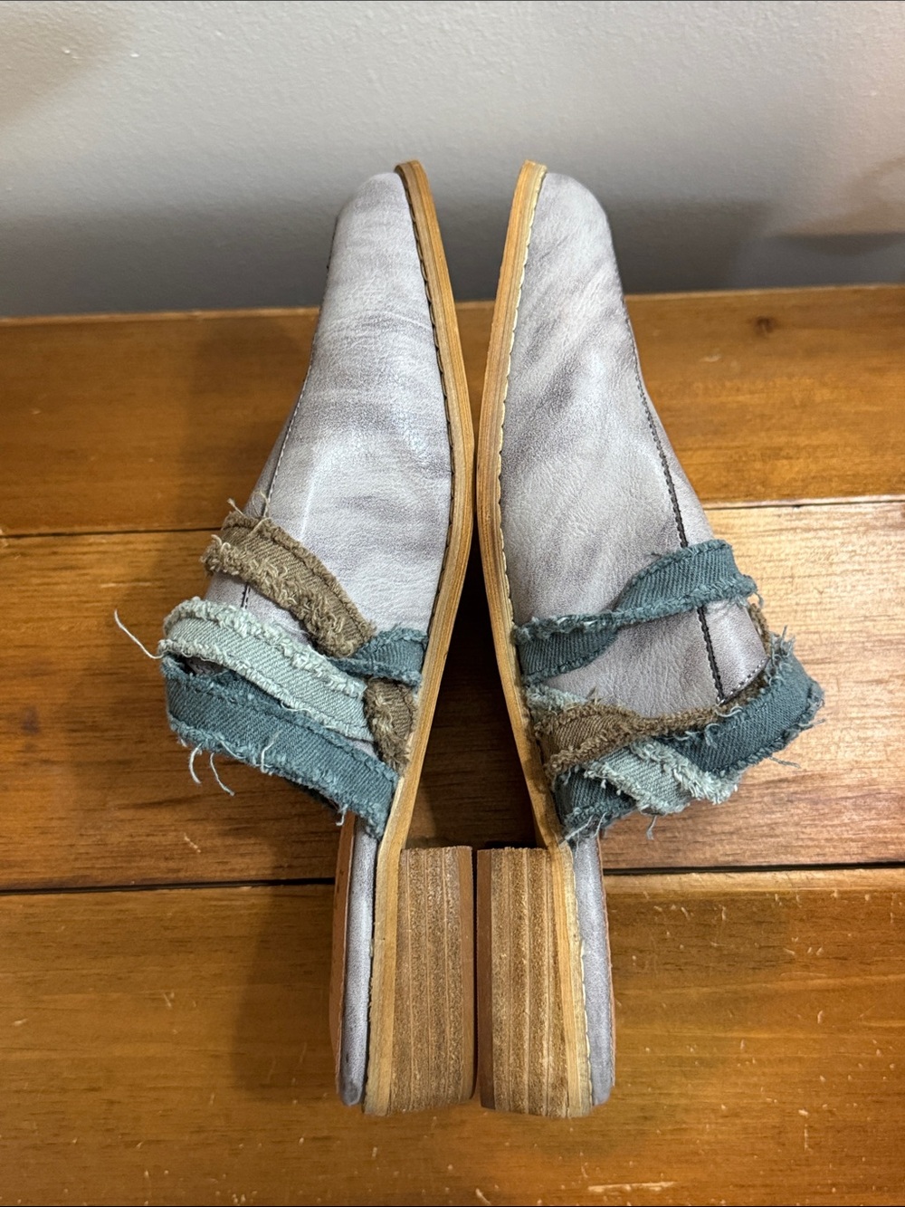 ANTHROPOLOGIE Mi.iM Tillie Fabric Wrapped Mules in Slate Blue - Picture 4 of 8